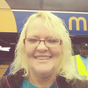 Meet your Posher, Roberta